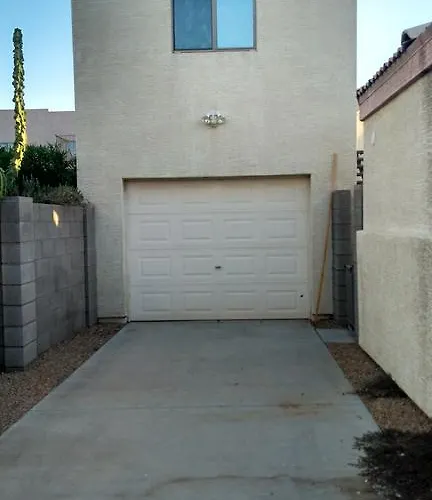 Simple Studio Dream * Phoenix